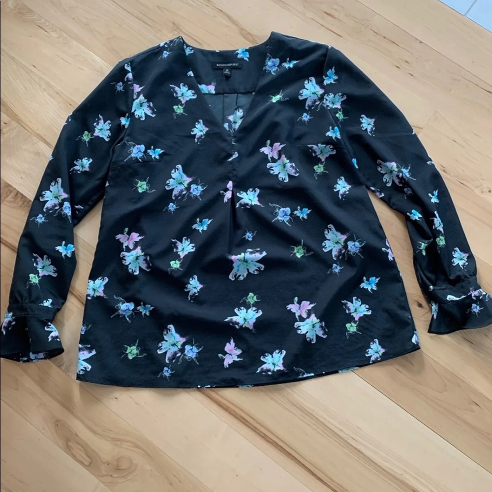 Banana Republic blouse